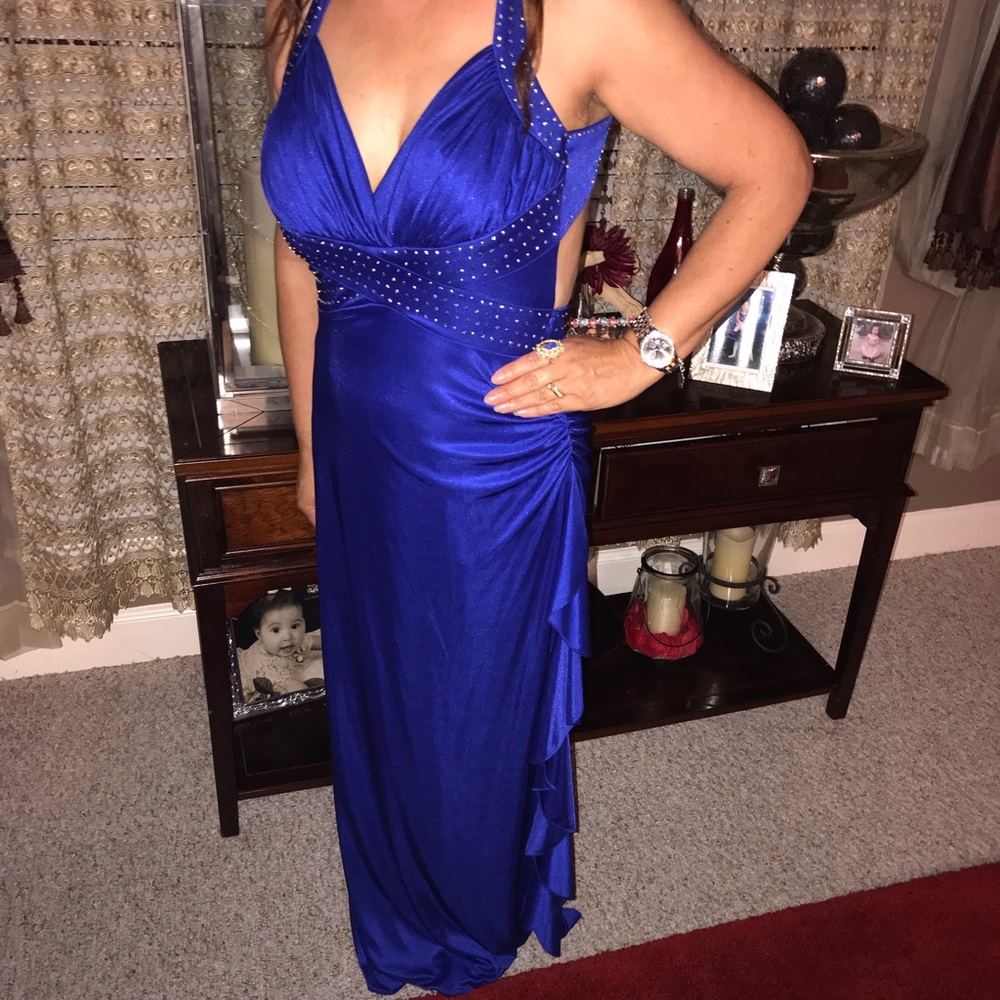 Long blue dress